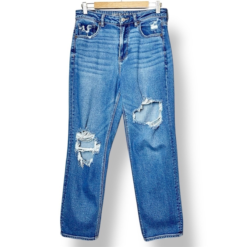 American Eagle‎ Mom Straight Jeans 10 distressed ripped high rise waist stretch
